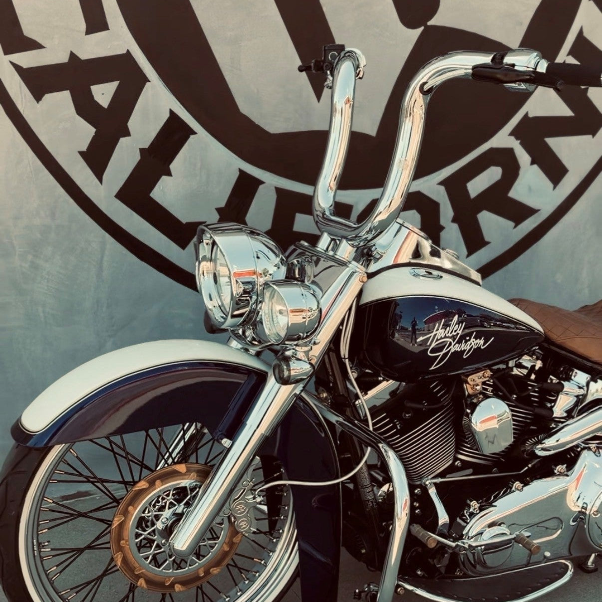 Built in riser, Outlaw Handlebars